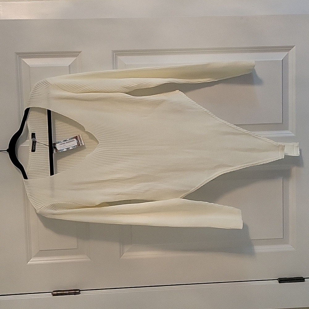 Boohoo Tall bodysuit L NWT